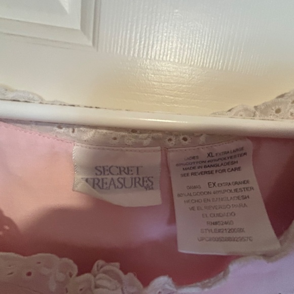 Secret Treasures Pink Xtra Large Embroidered Nightgown - Picture 2 of 6